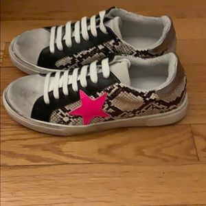 steve madden rubie sneakers